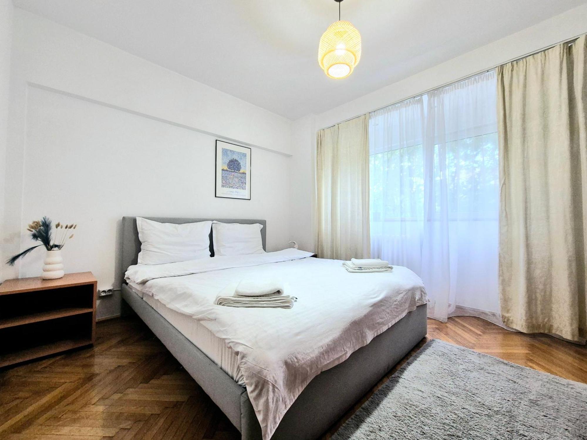Tranquil Unirii Residence - Elegant & Spacious Living With Parking Steps From Parliament Bucureşti Ngoại thất bức ảnh